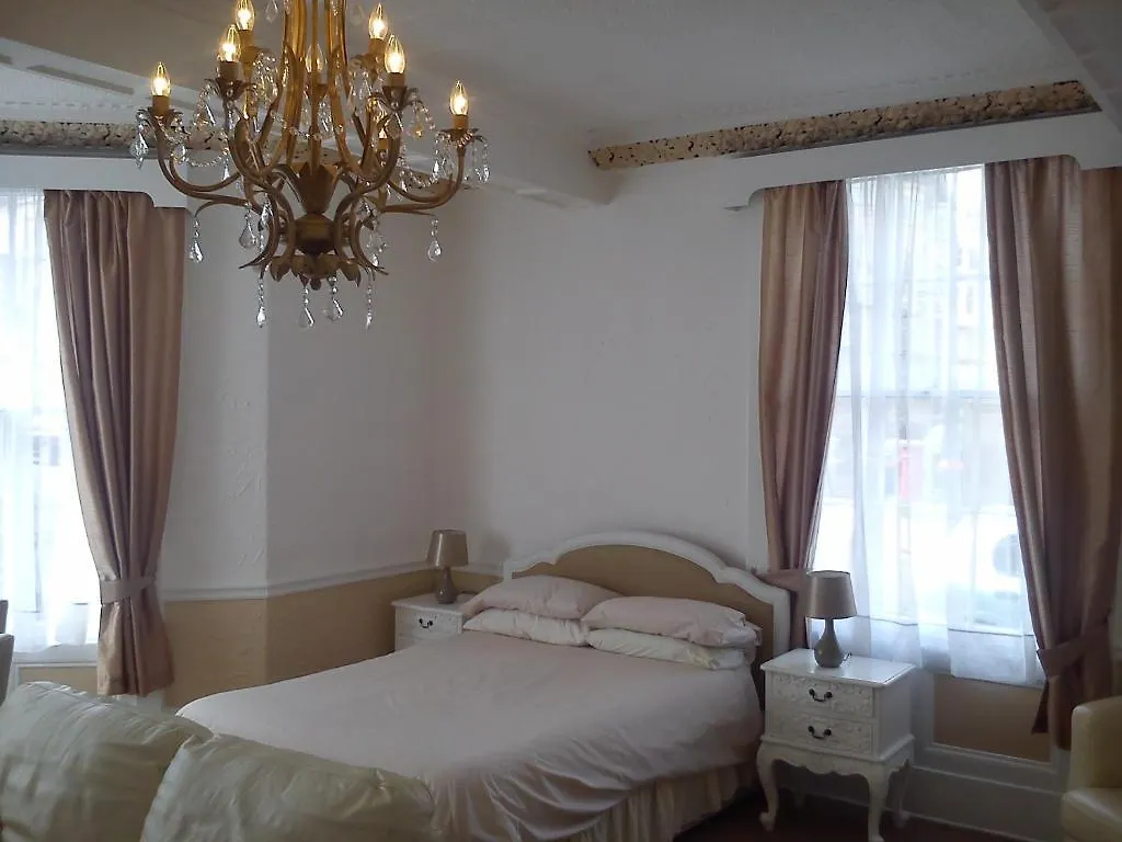 酒店 Ambassador Rooms 斯卡伯勒