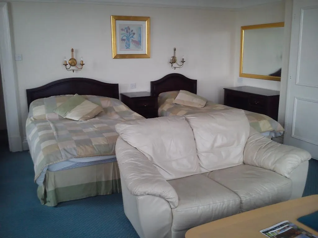 Ambassador Rooms 斯卡伯勒 酒店